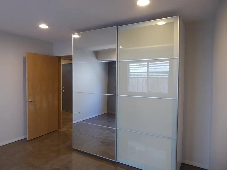 2122 Dewey Ave #1 & 2 — Photo 11