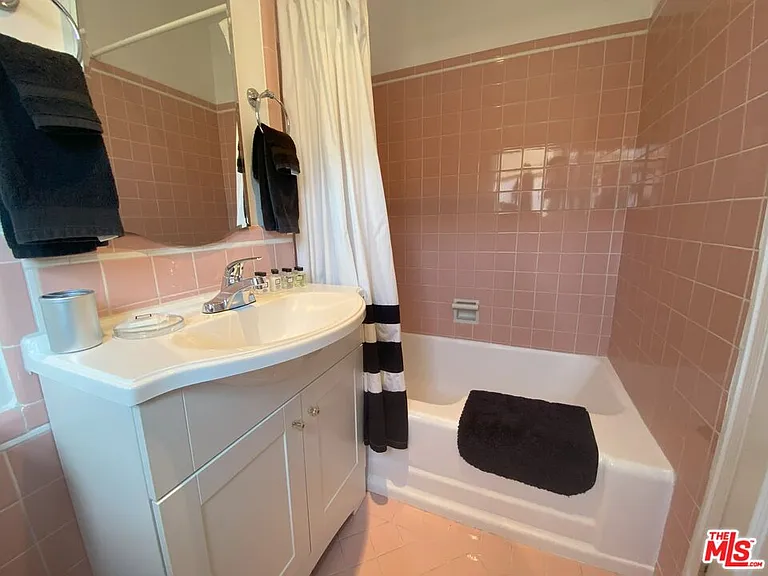 1724 El Cerrito Pl #8 — Photo 6