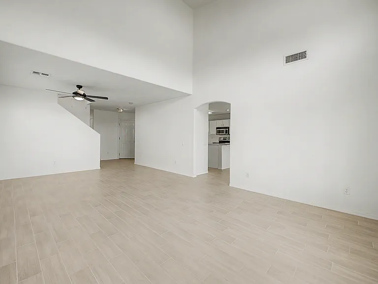 2656 W Mountain Heights Ct — Photo 14