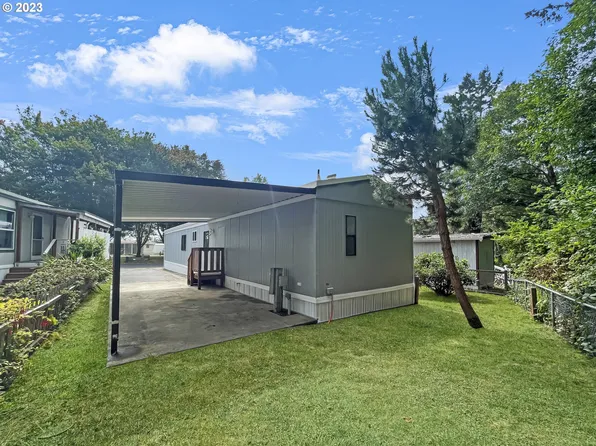 15505 Oceanview Dr Space 14, Brookings, OR 97415