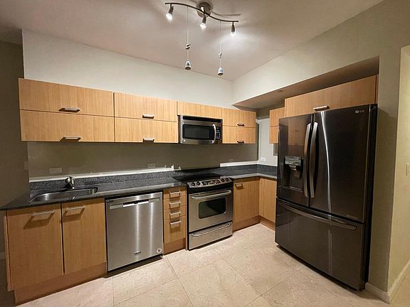 5th image of 350 S Miami Ave APT 2807