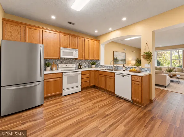 772 Wisconsin Ave N, Golden Valley, MN 55427