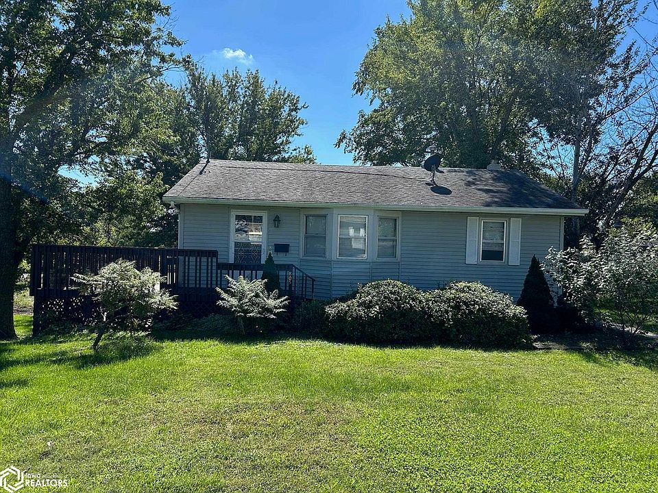 1st image of 805 SE 5th St
