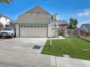 2717 Southampton Rd, Carlsbad, CA 92010