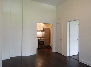 75 Charles St APT 2R, New York, NY 10014