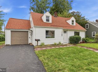 631 Osborne Ave, Morrisville, PA 19067
