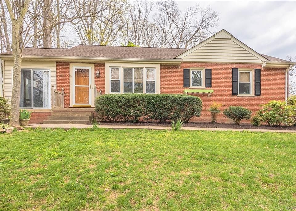 1st image of 1103 Blue Jay Ln