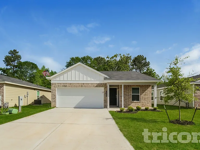 15649 Del Norte Dr — Photo 1