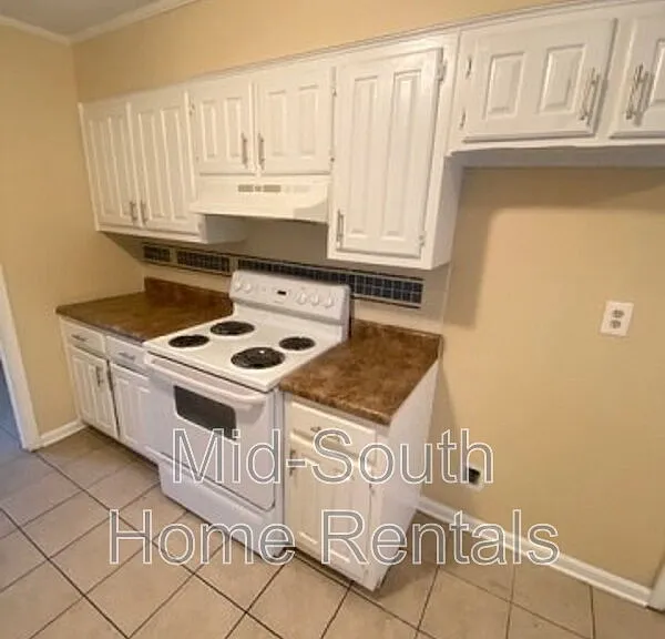 4457 Walden Glen Cv — Photo 8