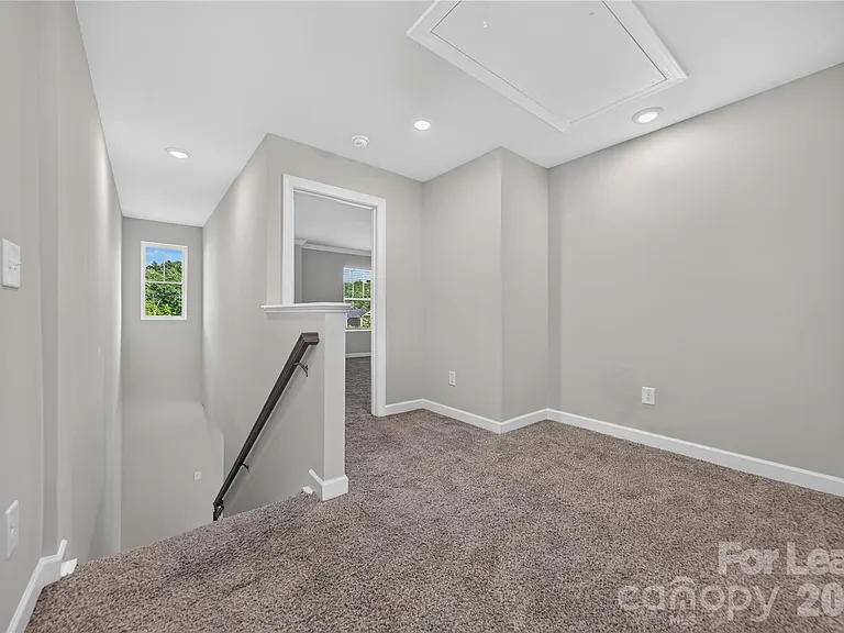 13222 Kenworth Rd — Photo 14