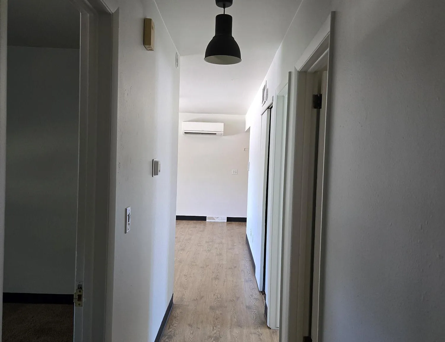3 bed, 1100 sqft, $1,700 — Photo 4