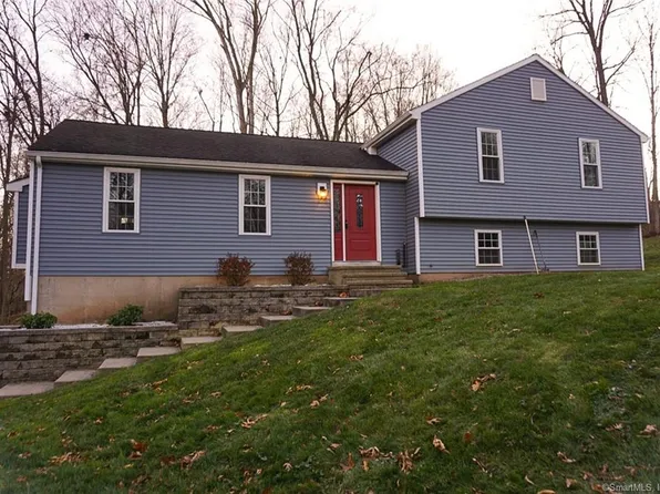 51 Mack Road, Middlefield, CT 06455