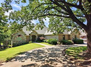 508 Forest Ridge Dr, Tahlequah, OK 74464
