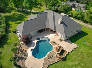 18355 Burkhardt Rd, Tomball, TX 77377
