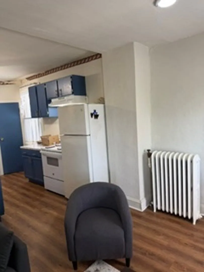 Charming 2BR Townhome in Baltimore — Photo 4