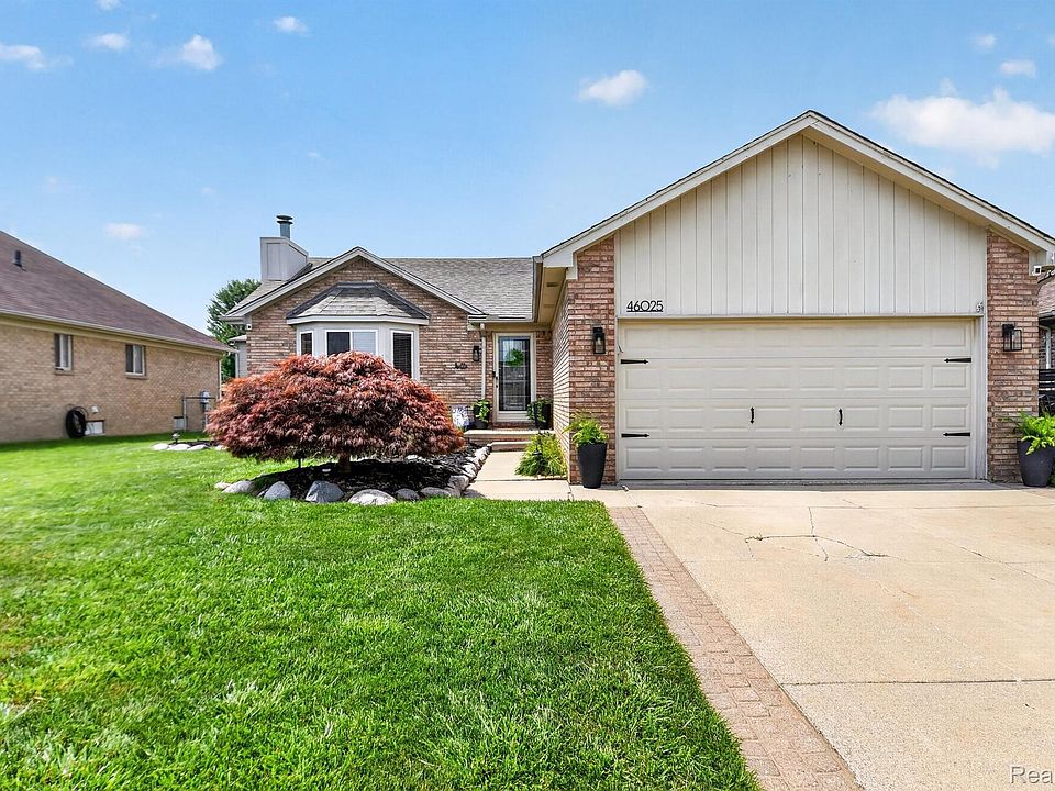 1st image of 46025 Duke Dr