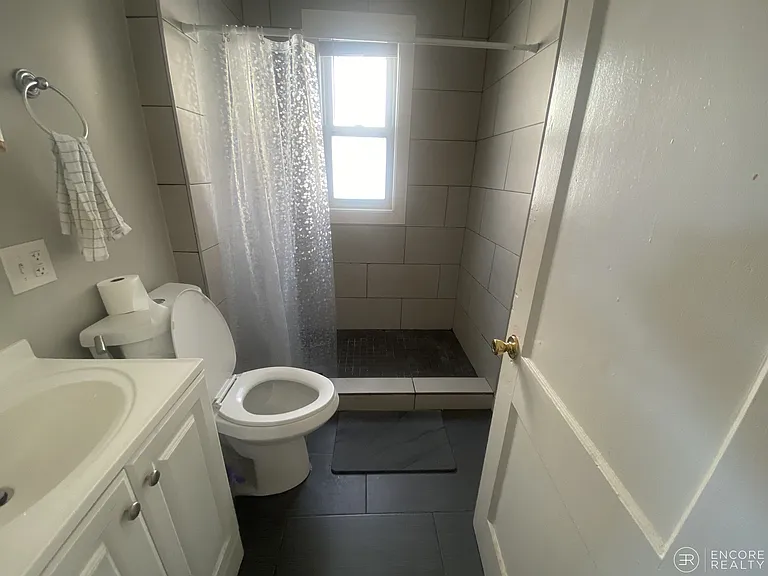 36 N Beacon St #3 — Photo 4