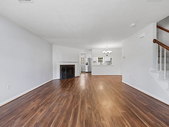 5th image of 13 Pullard Rd Unit 31