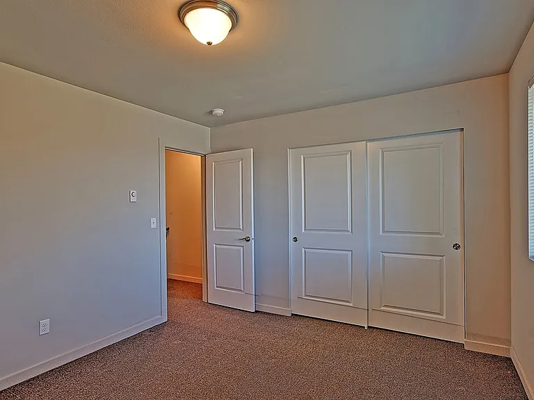 10514 14th Dr SE — Photo 9