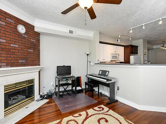 5th image of 1847 Spaulding Cir