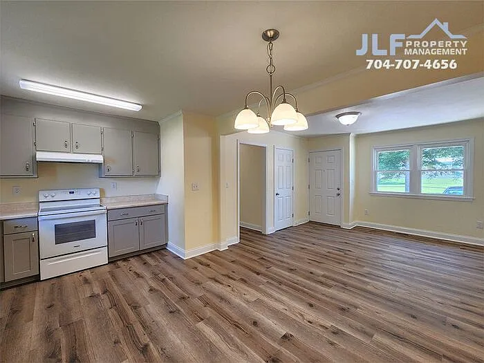 705 China Grove Hwy #4