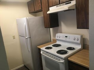 1275 Wurch Way APT 3, Redding, CA 96002