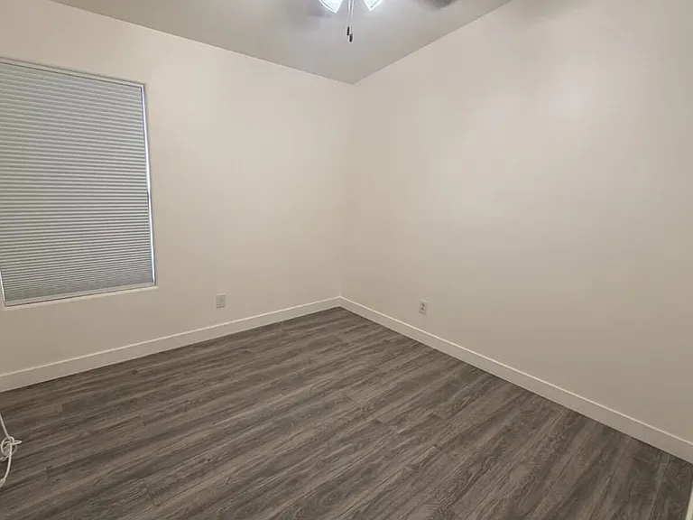 43878 W Wade Dr — Photo 5