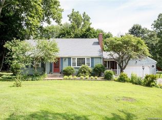 5 Cedar Ridge Rd, East Granby, CT 06026