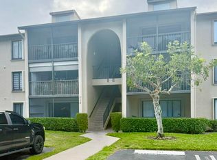 712 Sunny Pine Way APT E3, Greenacres, FL 33415