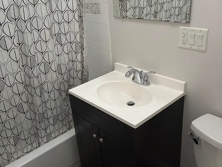 183 Elm St #2 — Photo 5