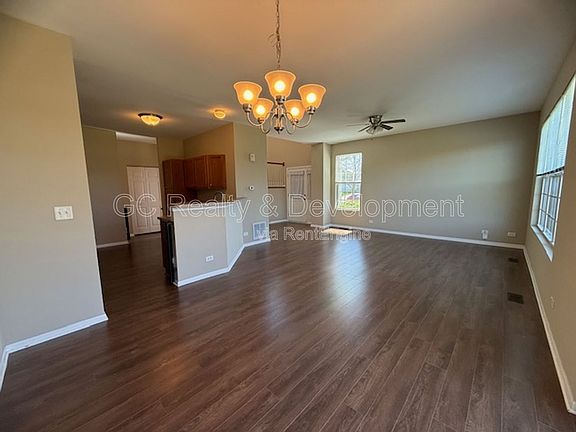 4th image of 1024 Turin Dr