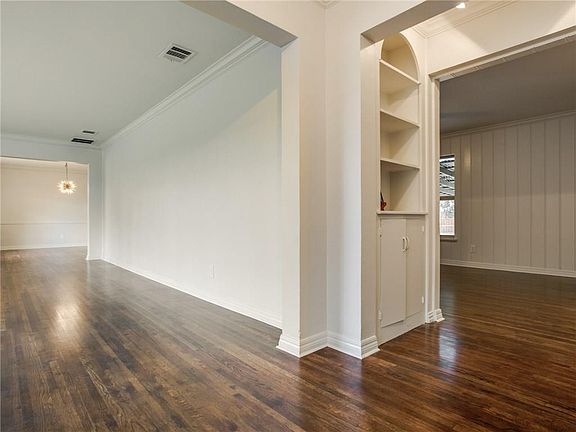 4th image of 1407 Glenfield Ave