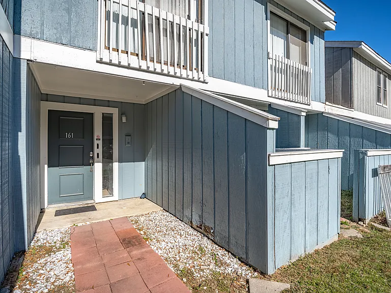 161 Wood Ct — Photo 21