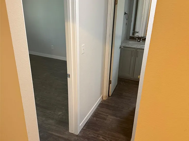 7007 Colony Loop Dr — Photo 13