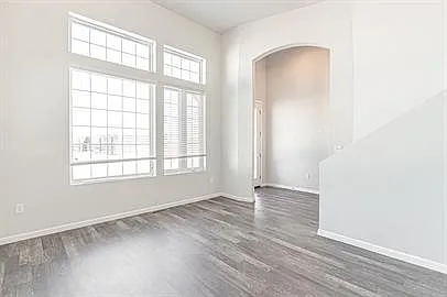 3 bed, 2.5 bath, 1746 sqft, $1,950 — Photo 3
