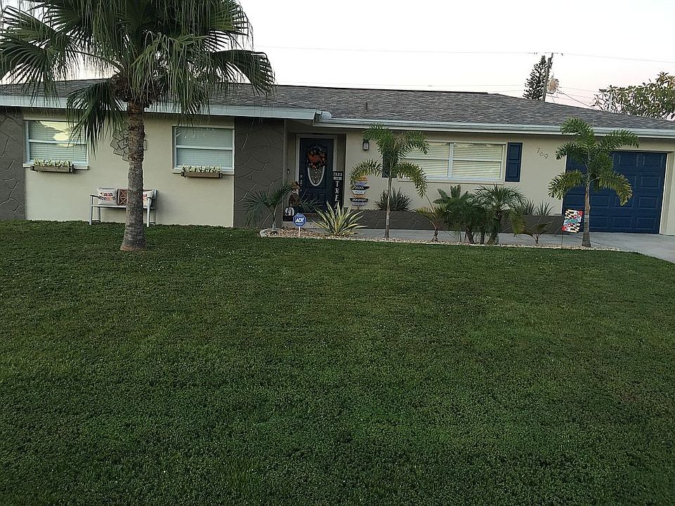 1st image of 769 Entrada Dr S
