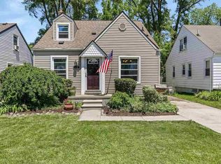 1070 Harvard Rd, Berkley, MI 48072