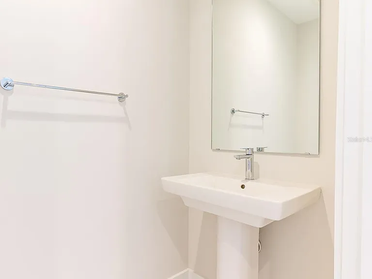 275 1st Ave S #2208 — Photo 11