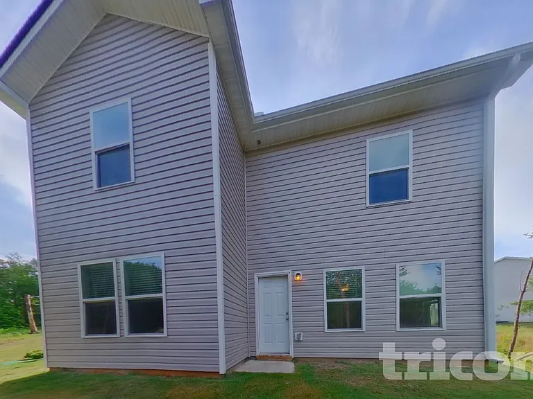561 Fairview Oak Pl — Photo 15
