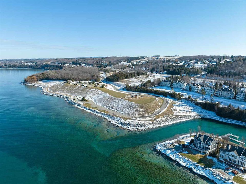 3154/3180 Charlevoix Ave, Petoskey, MI 49770 Zillow