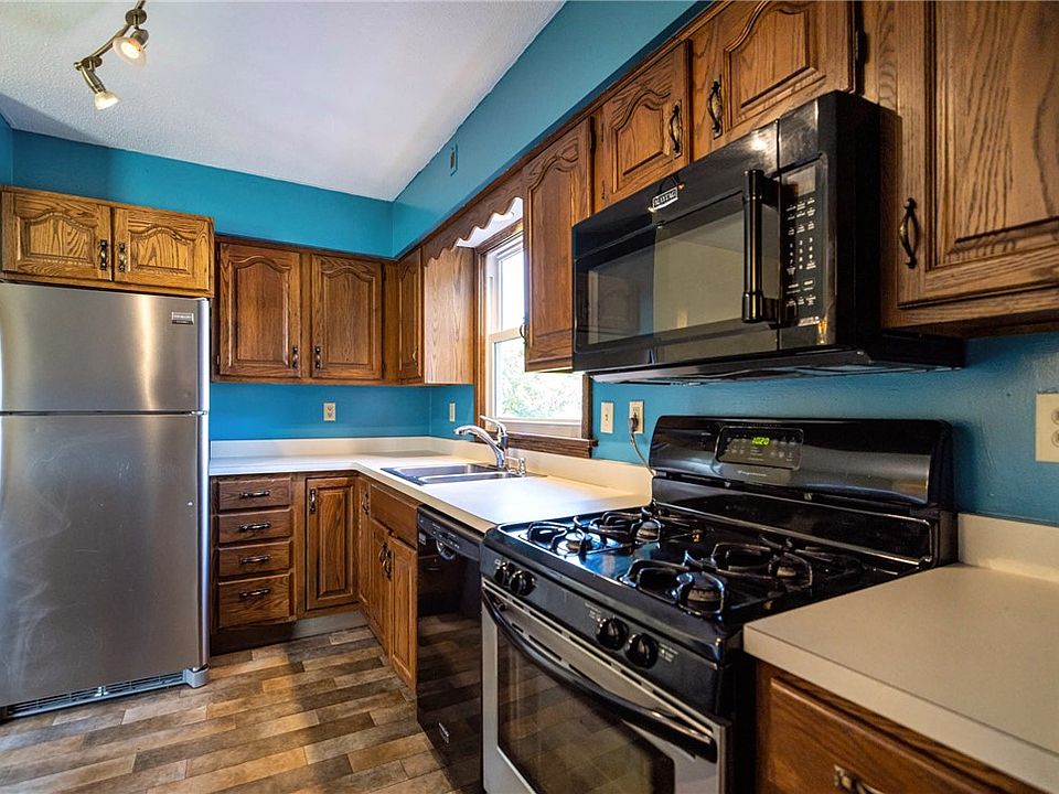 4320 Lake Pleasant Rd, Erie, PA 16504 Zillow