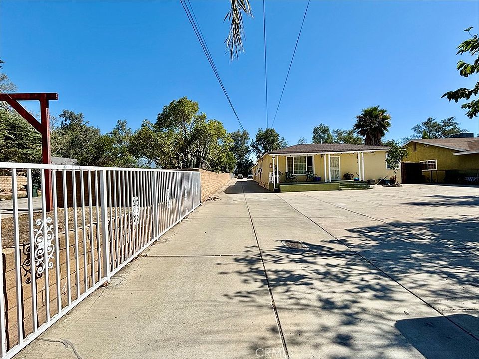 1st image of 17032 Malaga St
