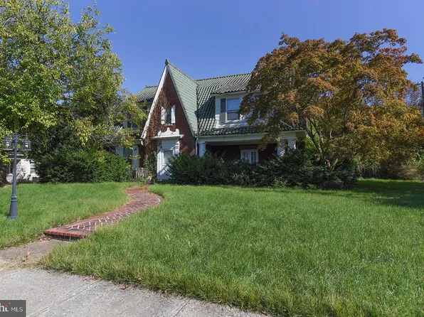 1100 Woodland Way, Hagerstown, MD 21742