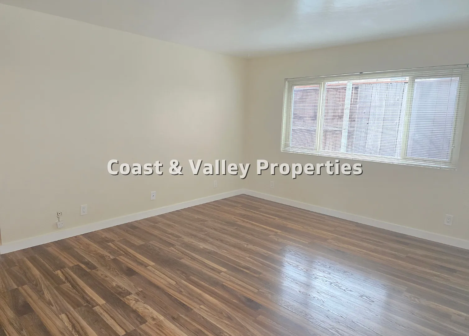 315 & 321 Katherine Avenue, Salinas, CA 93901 — Photo 2