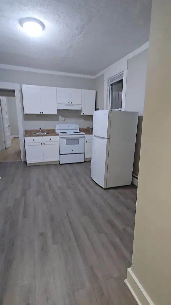 1 bed, $1,100 — Photo 1