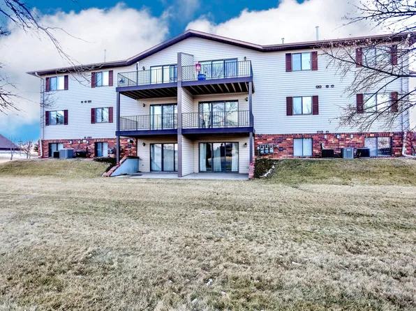 1521 E Melgaard Rd, Aberdeen, SD 57401