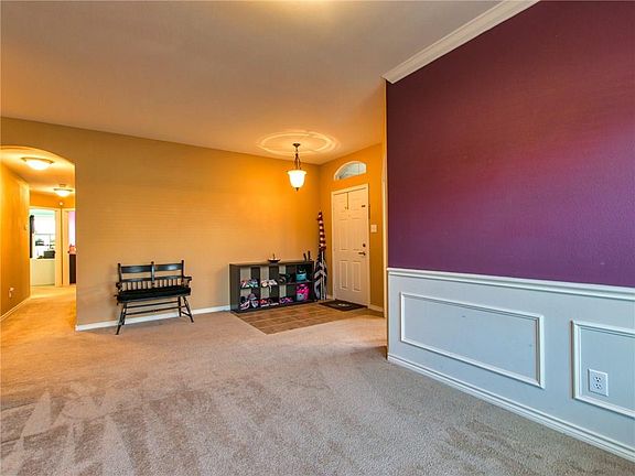 5th image of 3026 Lena Dr