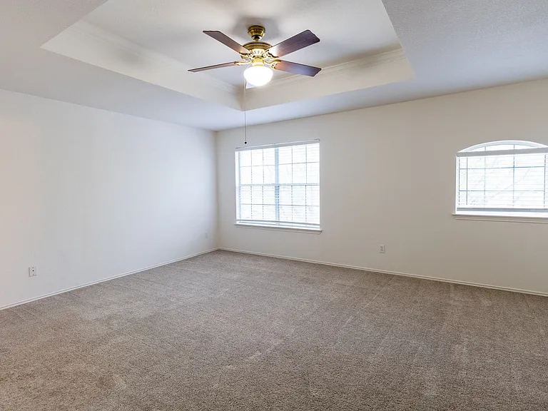 17501 Wiseman Dr — Photo 21