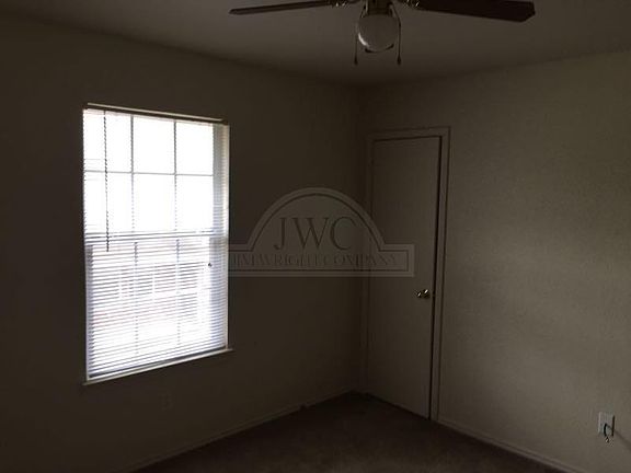 5th image of 310 Creek St #168071114