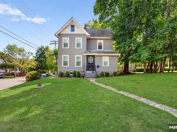 191 West St, Closter, NJ 07624